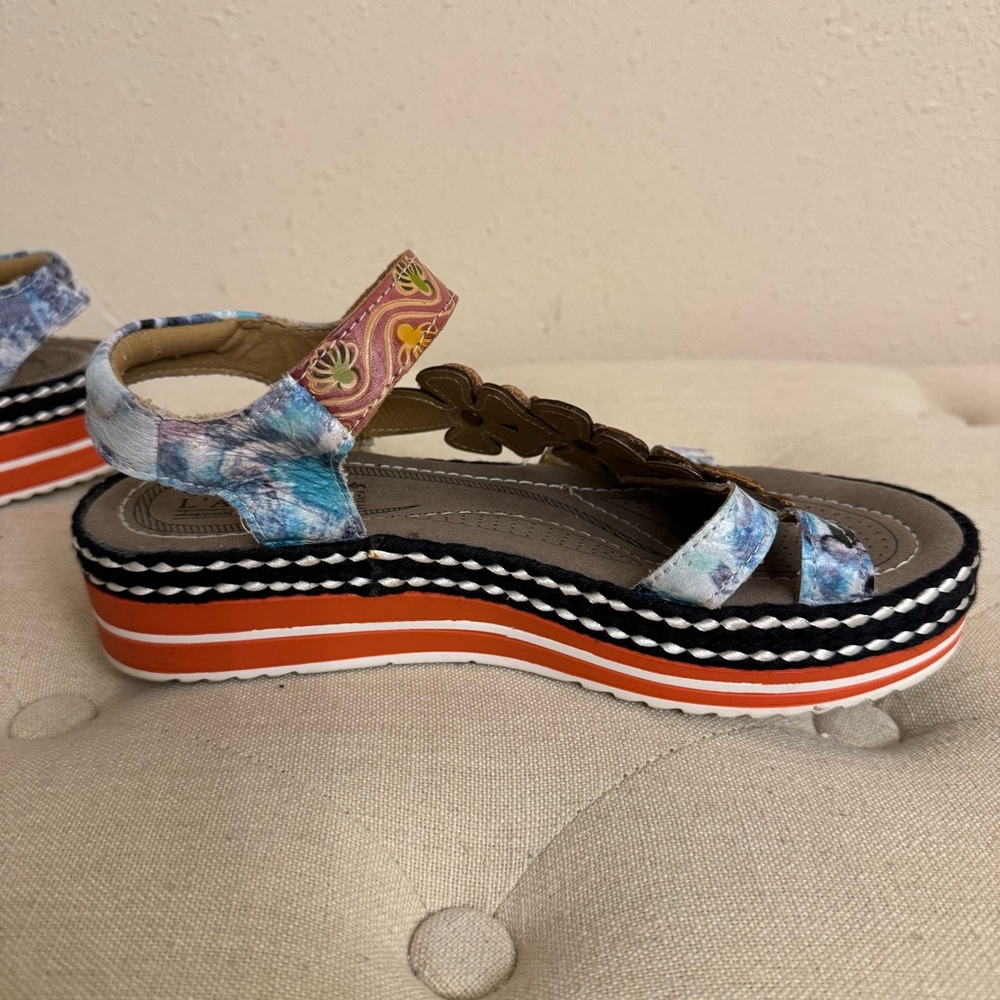 L'ATISTE Multicolor Floral Platform Sandals - Blue, Orange, Pink - Picture 6 of 12